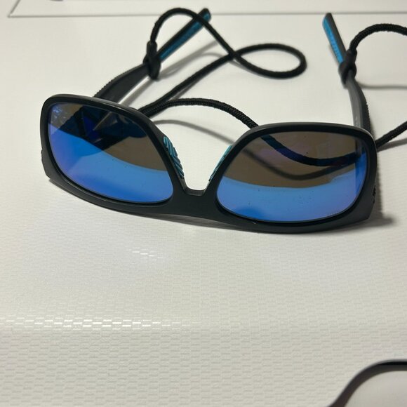 Costa Del Mar - Baffin Untangled Collection Sunglasses - Picture 9 of 9